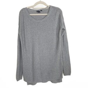 Vince Gray Long Sleeve Crew Neck Textured Ribbed Knit Sweater